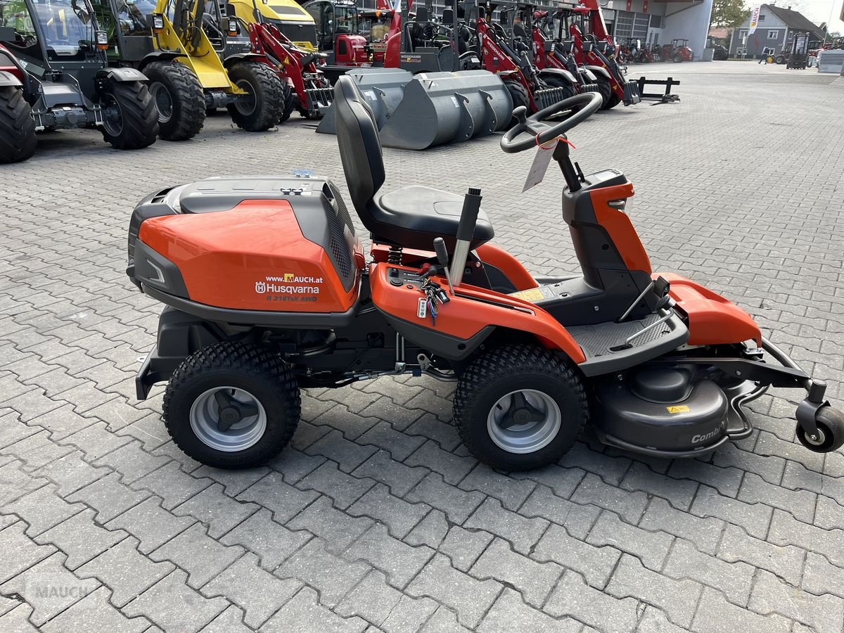 Rasentraktor tip Husqvarna Rider 316Tsx AWD 103cm Mähdeck 40h, Gebrauchtmaschine in Burgkirchen (Poză 3)