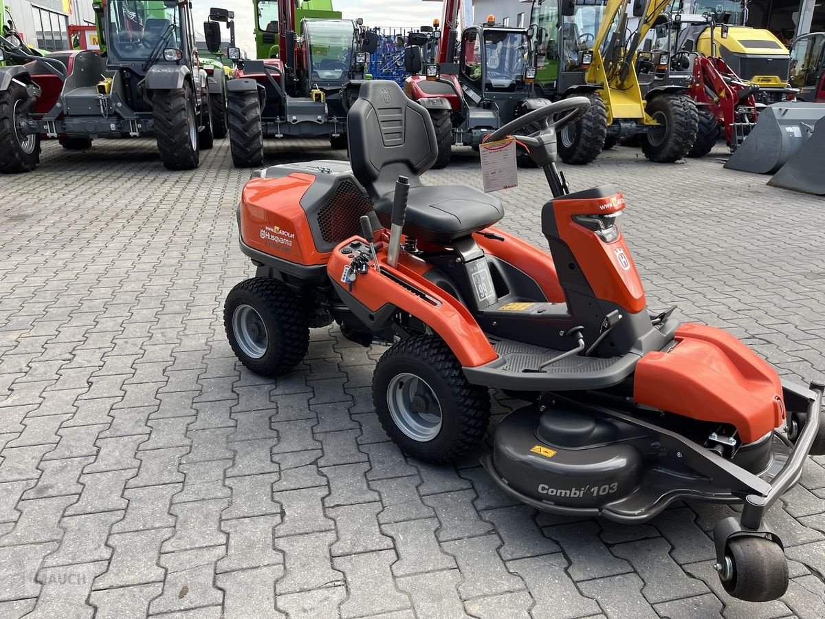 Rasentraktor типа Husqvarna Rider 316Tsx AWD 103cm Mähdeck 40h, Gebrauchtmaschine в Burgkirchen (Фотография 2)