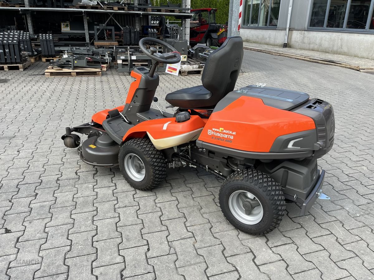 Rasentraktor типа Husqvarna Rider 316Tsx AWD 103cm Mähdeck 40h, Gebrauchtmaschine в Burgkirchen (Фотография 9)