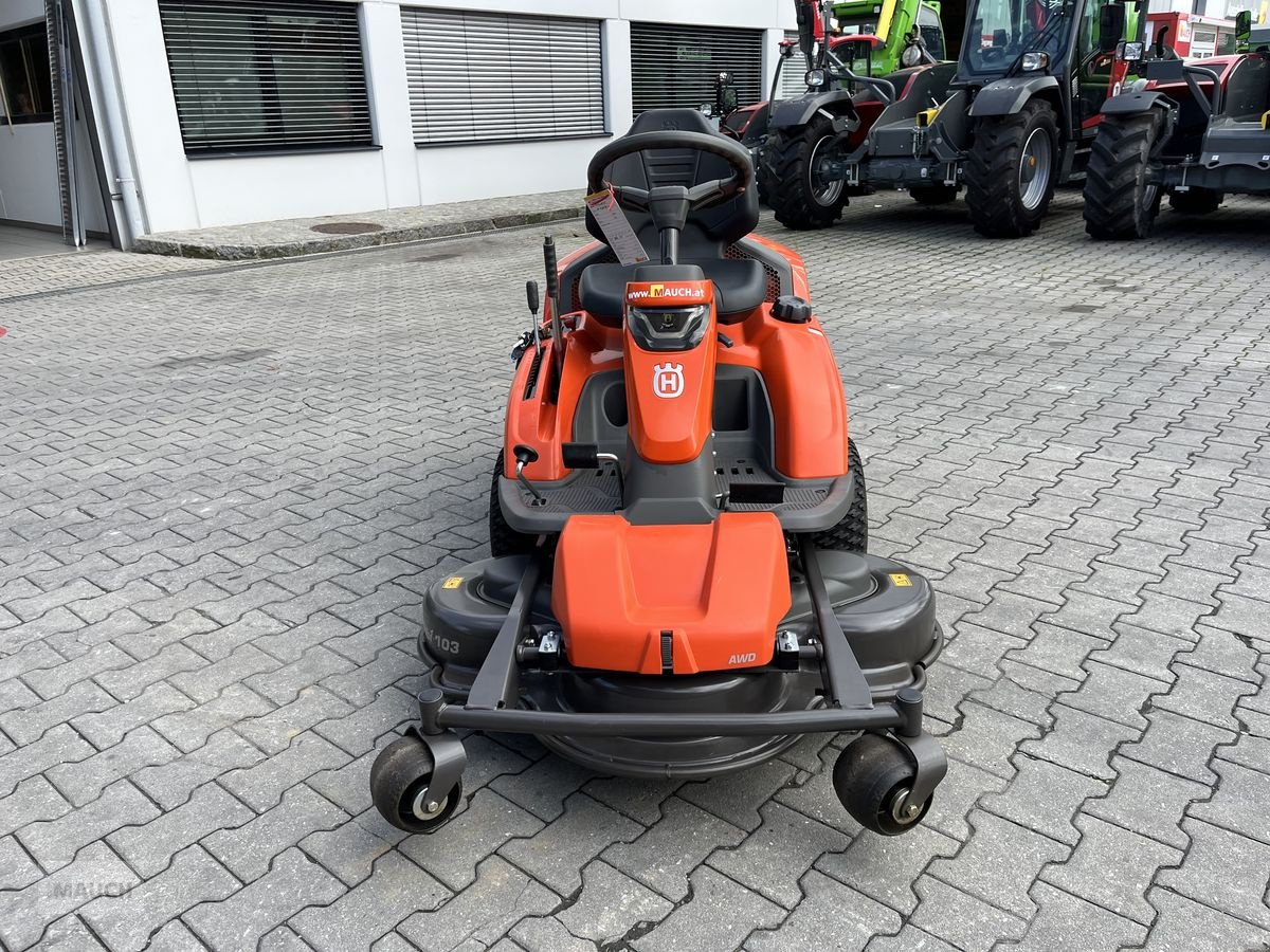 Rasentraktor van het type Husqvarna Rider 316Tsx AWD 103cm Mähdeck 40h, Gebrauchtmaschine in Burgkirchen (Foto 11)