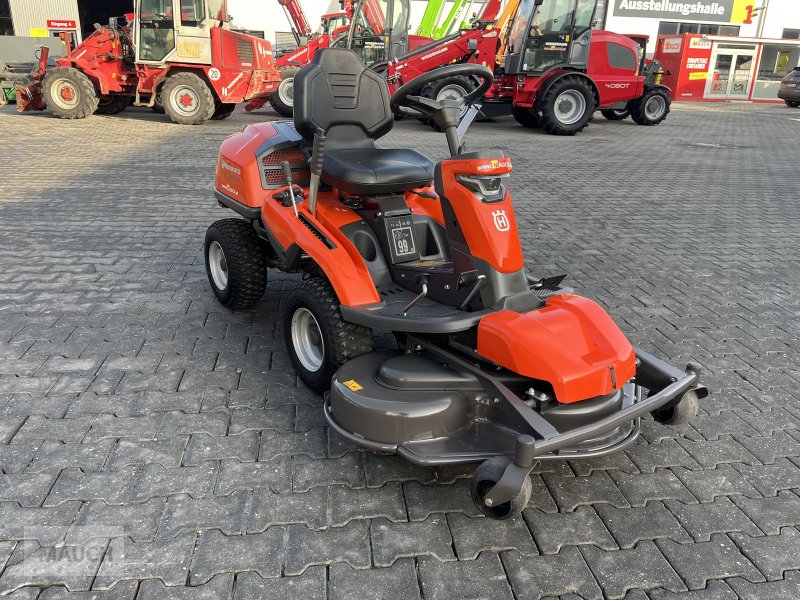 Rasentraktor des Typs Husqvarna Rider 316TsX AWD mit 112cm Mähdeck, Gebrauchtmaschine in Burgkirchen (Bild 1)