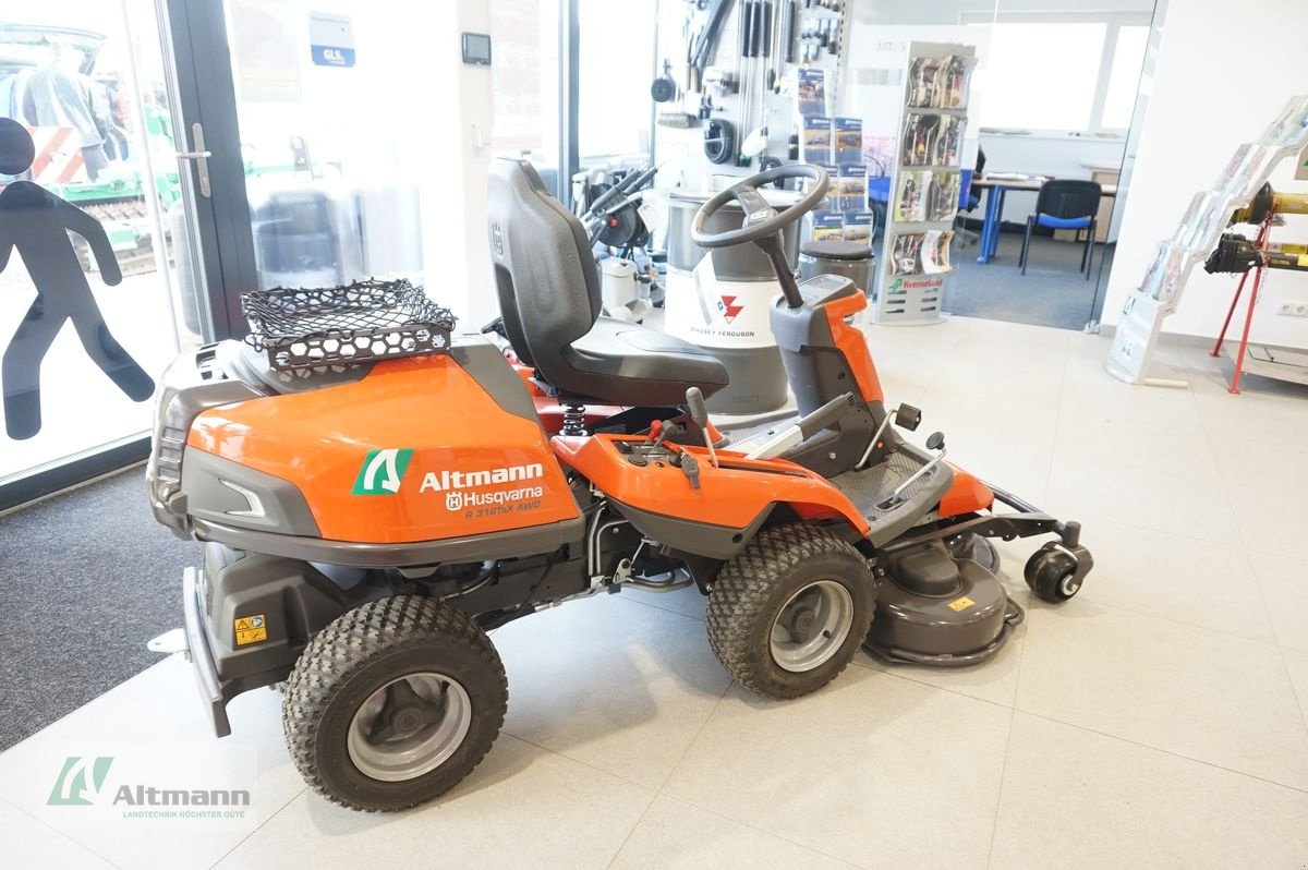 Rasentraktor typu Husqvarna Rider 316TSXAWD, Vorführmaschine w Lanzenkirchen (Zdjęcie 4)