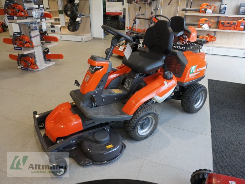 Rasentraktor van het type Husqvarna Rider 316TSXAWD, Vorführmaschine in Lanzenkirchen (Foto 1)