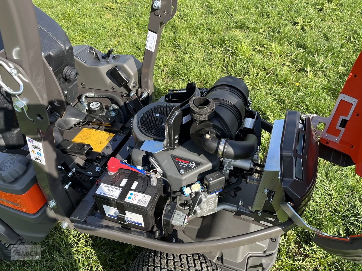 Rasentraktor del tipo Husqvarna Rider 524 X EFI mit Mähdeck + 1500€ Akkugeräte K, Neumaschine en Burgkirchen (Imagen 8)