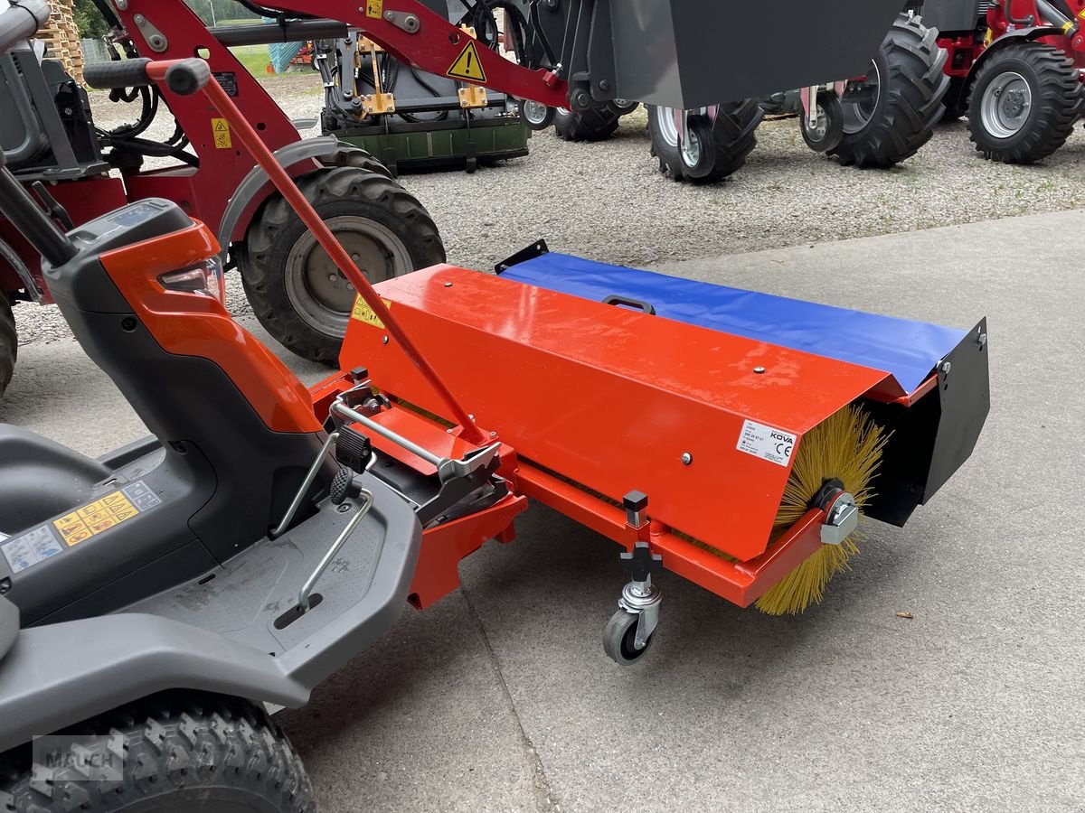 Rasentraktor tip Husqvarna Rider Kehrmaschine mit Sammelwanne 400er, Neumaschine in Burgkirchen (Poză 4)