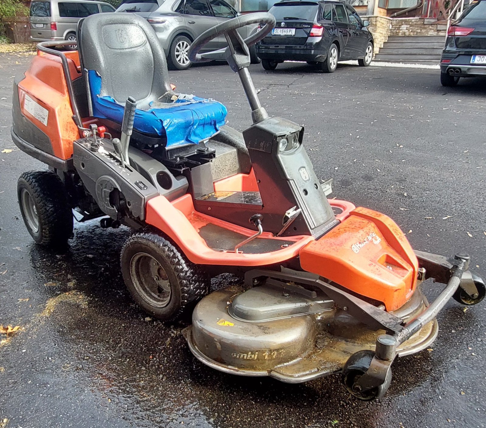 Rasentraktor от тип Husqvarna Rider PR 17 AWD, Gebrauchtmaschine в Ramsau am Dachstein (Снимка 1)