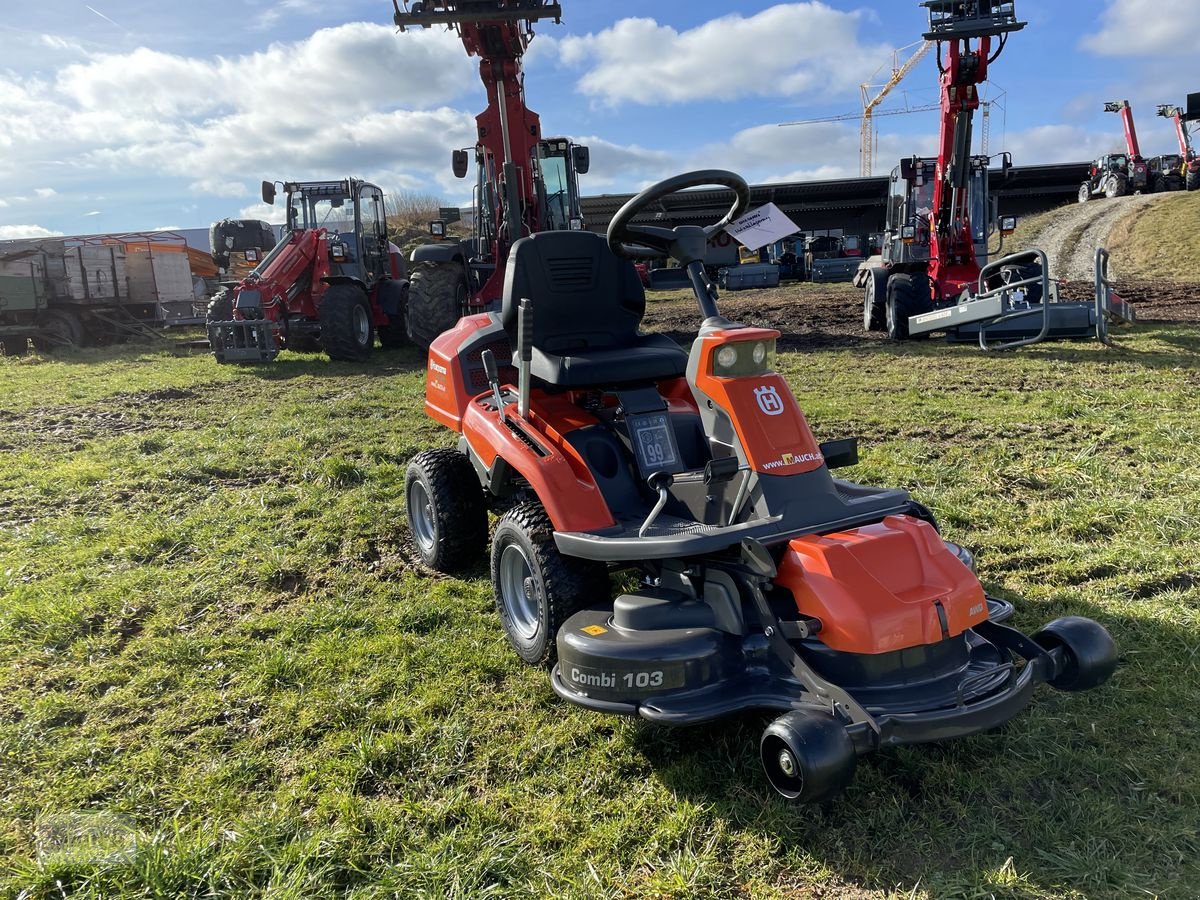 Rasentraktor от тип Husqvarna Rider R 216 T AWD, Neumaschine в Burgkirchen (Снимка 10)