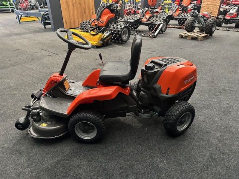 Rasentraktor del tipo Husqvarna Rider R112C mit 85cm Mähdeck 11,3PS, Neumaschine en Tamsweg (Imagen 11)