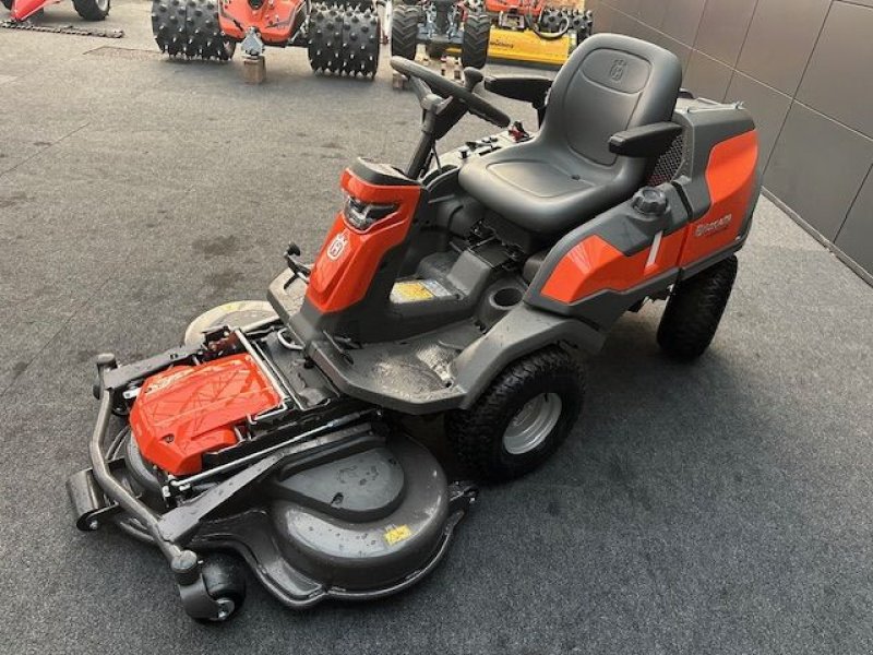 Rasentraktor a típus Husqvarna Rider R420TsX AWD mit 122cm Mähdeck 19,04PS, Neumaschine ekkor: Tamsweg (Kép 10)