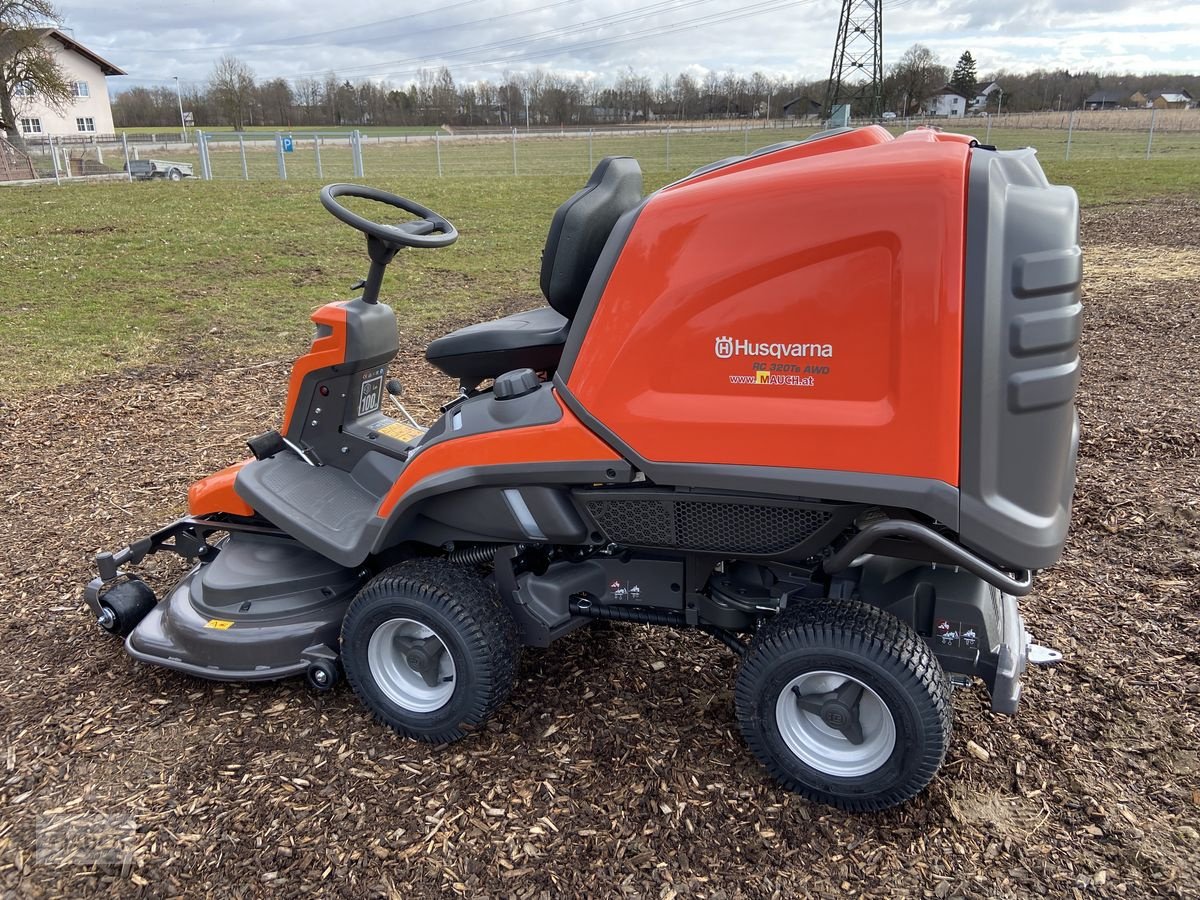 Rasentraktor typu Husqvarna Rider RC 320 TS AWD mit Mähdeck & Schneeschild!!, Neumaschine w Burgkirchen (Zdjęcie 17)