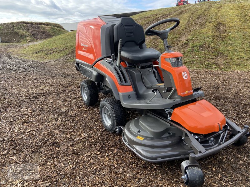 Rasentraktor del tipo Husqvarna Rider RC 320 TS AWD mit Mähdeck & Schneeschild!!, Neumaschine In Burgkirchen (Immagine 1)