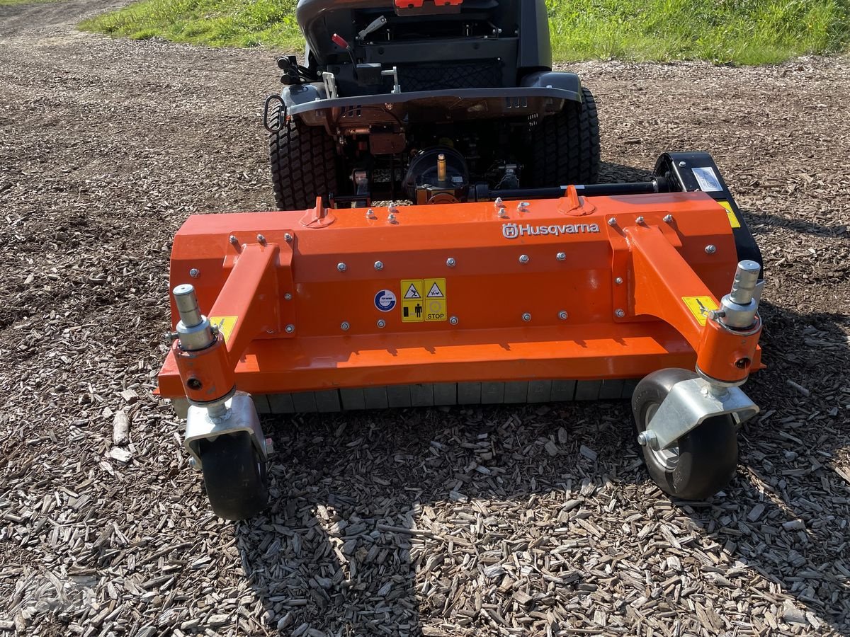 Rasentraktor des Typs Husqvarna Schlegelmulcher für 500er Diesel Serie, Neumaschine in Burgkirchen (Bild 9)