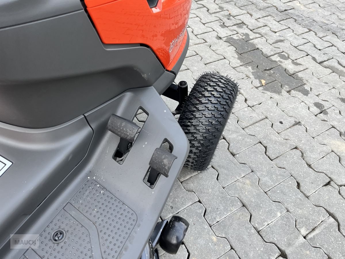 Rasentraktor του τύπου Husqvarna TC 100i Akku NEU, Neumaschine σε Burgkirchen (Φωτογραφία 10)