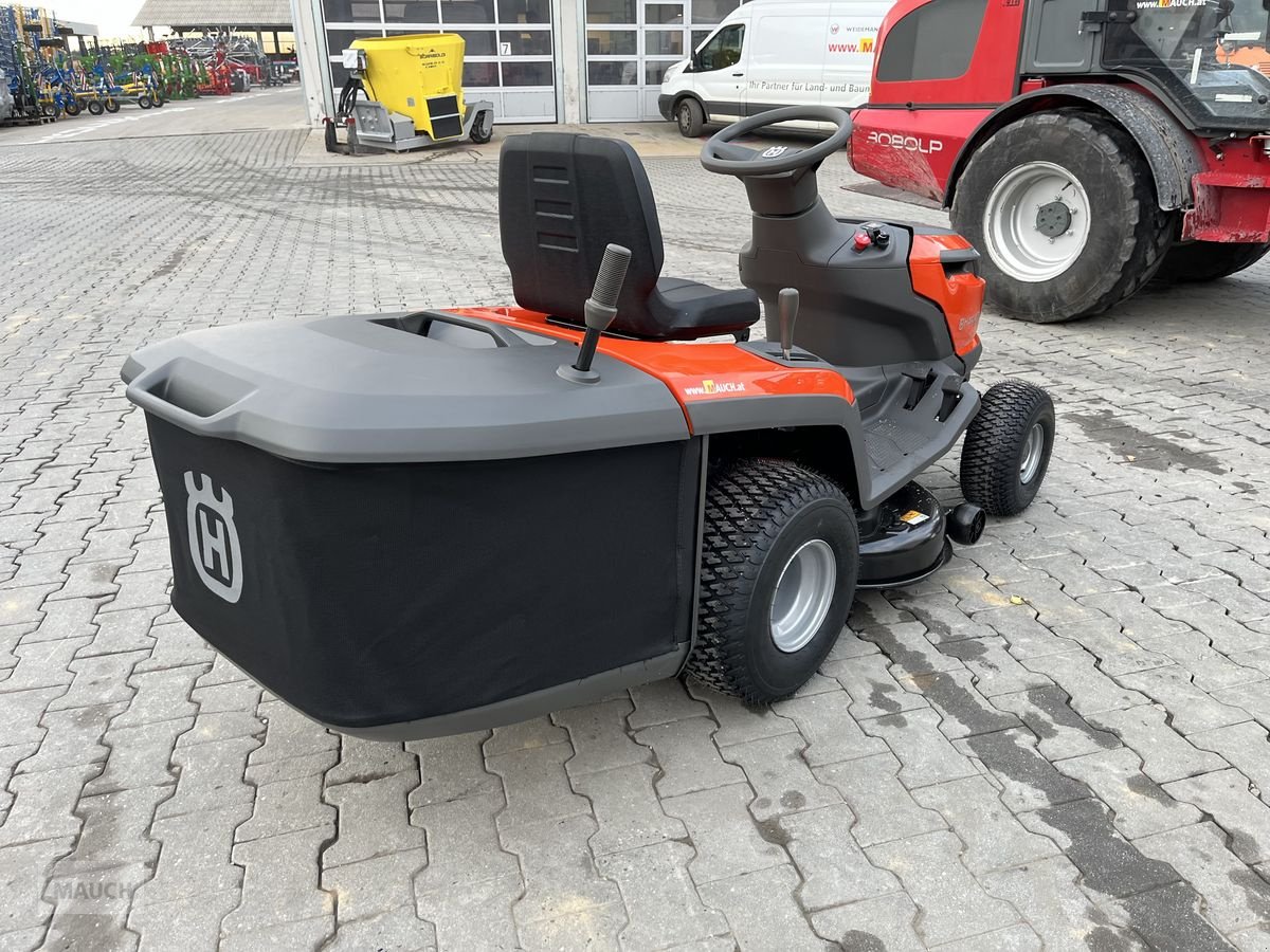 Rasentraktor Türe ait Husqvarna TC 100i Akku NEU, Neumaschine içinde Burgkirchen (resim 16)