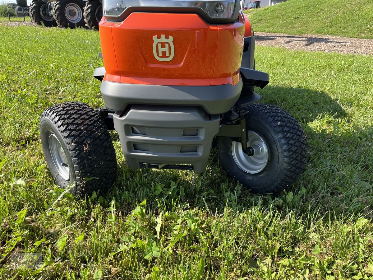 Rasentraktor van het type Husqvarna TC 112 Frühbezugsaktion für 2025, Neumaschine in Burgkirchen (Foto 2)