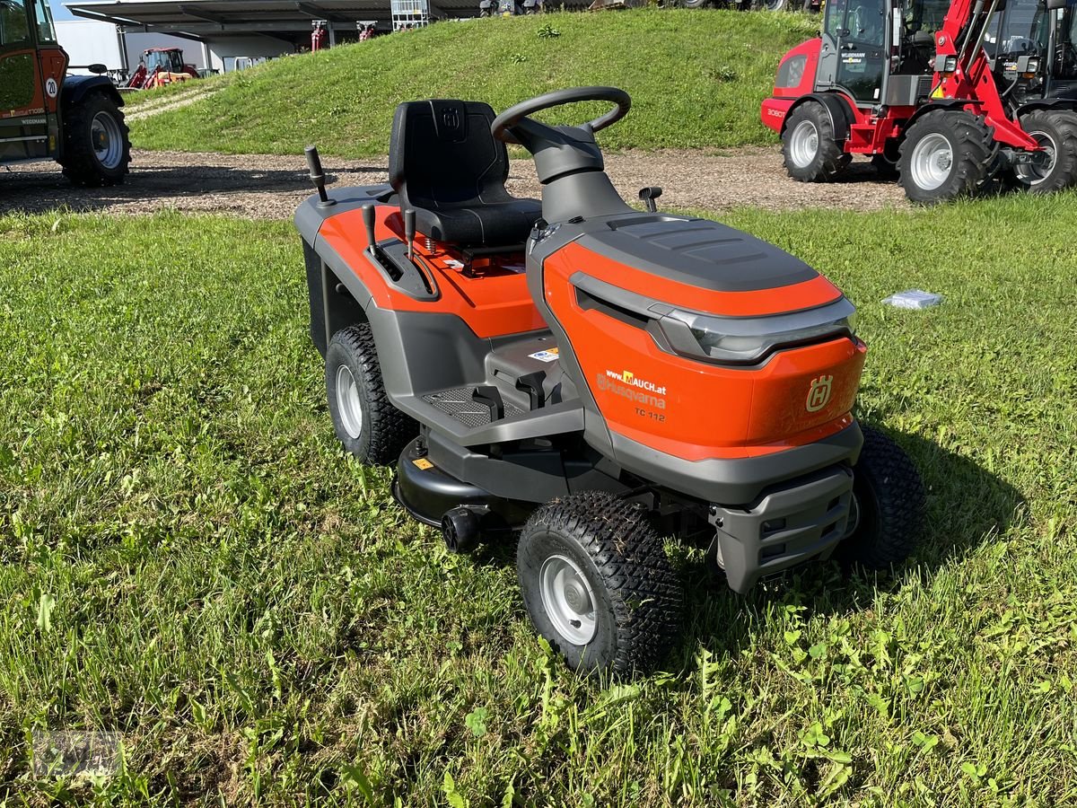 Rasentraktor van het type Husqvarna TC 112 Frühbezugsaktion für 2025, Neumaschine in Burgkirchen (Foto 20)