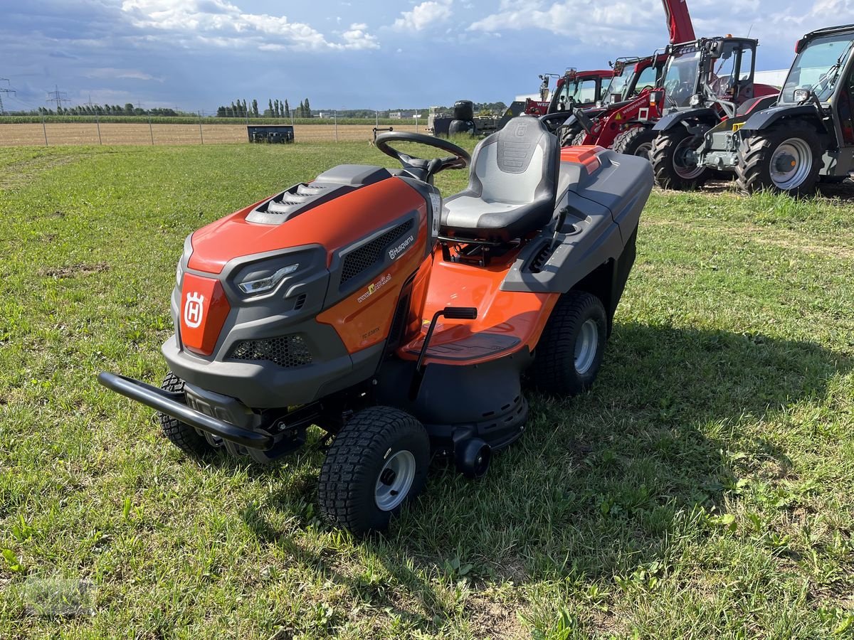 Rasentraktor tip Husqvarna TC 238TX NEUMASCHINE 20PS, Neumaschine in Burgkirchen (Poză 18)