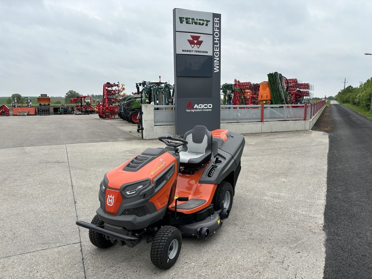 Rasentraktor tip Husqvarna TC 242 T, Neumaschine in Starrein (Poză 1)