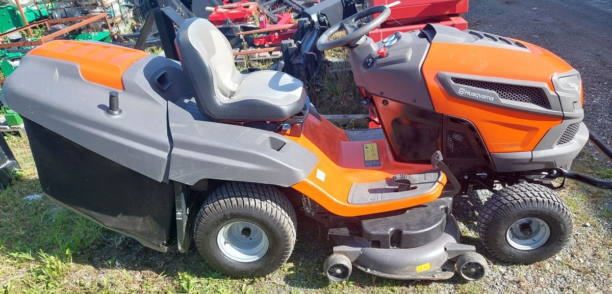 Rasentraktor van het type Husqvarna TC 242 TX, Gebrauchtmaschine in Strem (Foto 1)