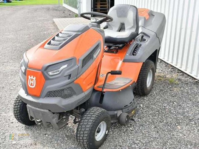 Rasentraktor типа Husqvarna TC238TX, Gebrauchtmaschine в Bredstedt (Фотография 1)