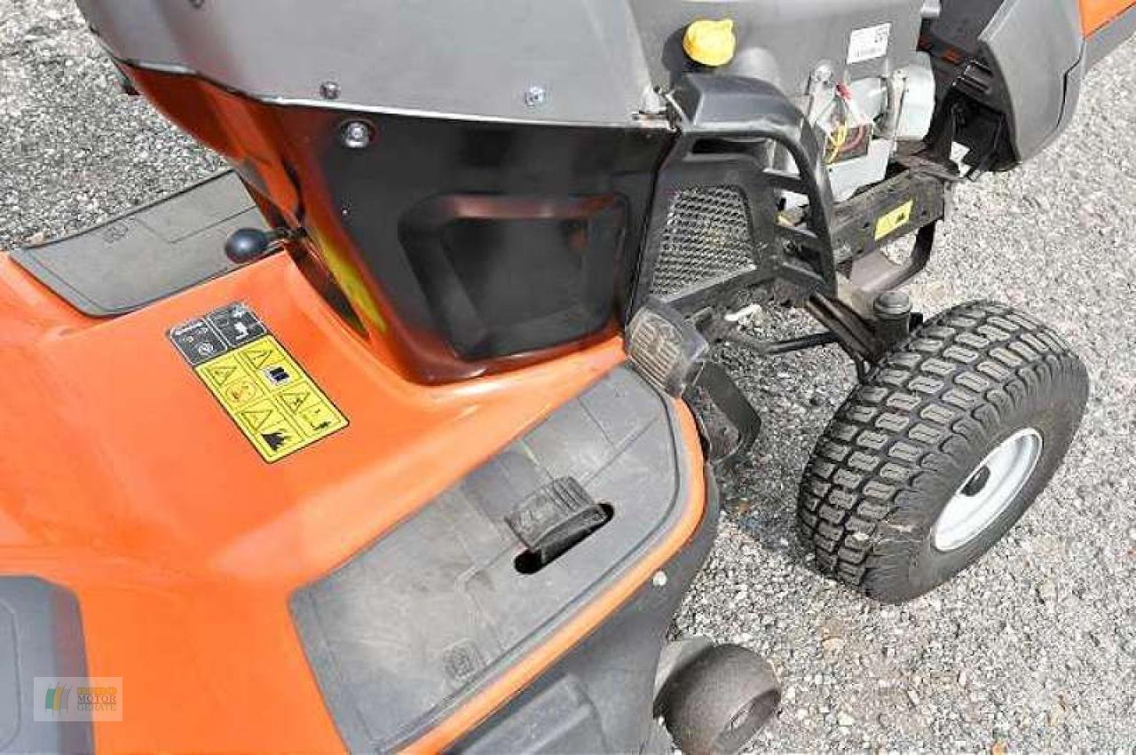 Rasentraktor tip Husqvarna TC238TX, Gebrauchtmaschine in Bredstedt (Poză 3)