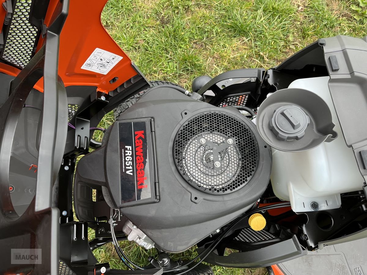 Rasentraktor Türe ait Husqvarna TC242 TX 2 Zylinder Kawasaki 24PS, Neumaschine içinde Burgkirchen (resim 19)