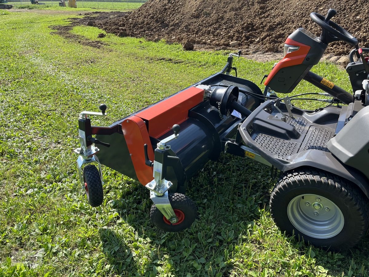 Rasentraktor van het type Husqvarna Vertikutierer für Rider inkl. Sammelwanne, Neumaschine in Burgkirchen (Foto 18)