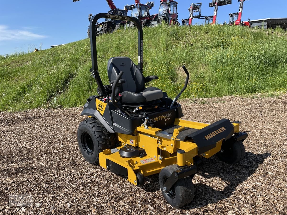 Rasentraktor del tipo Hustler  Fastrak SDX 137SD, Neumaschine In Burgkirchen (Immagine 21)