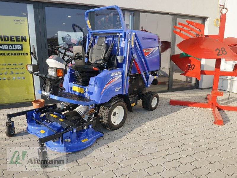 Rasentraktor van het type Iseki SF 225, Neumaschine in Lanzenkirchen