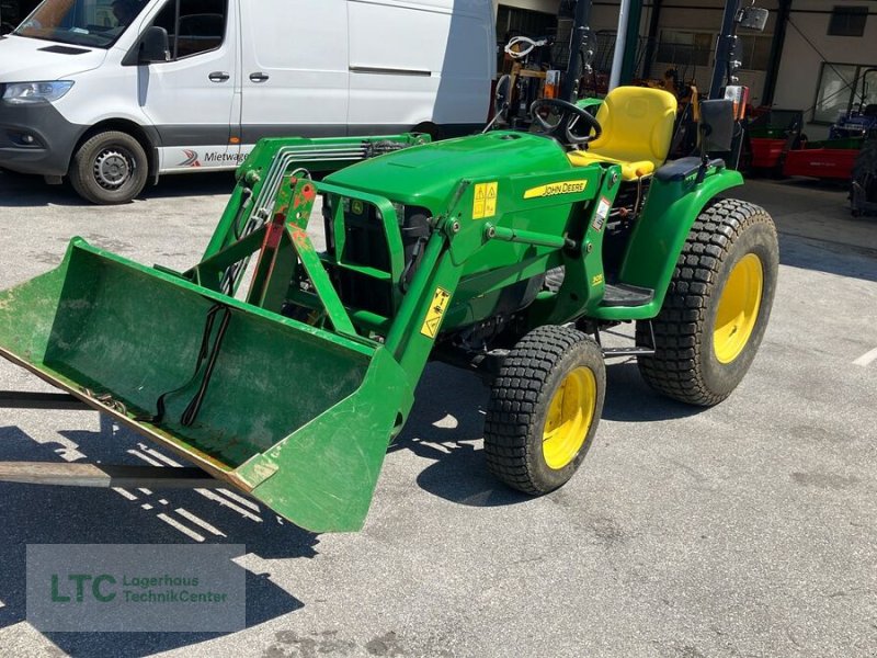 Rasentraktor tip John Deere 3036E, Gebrauchtmaschine in Großpetersdorf