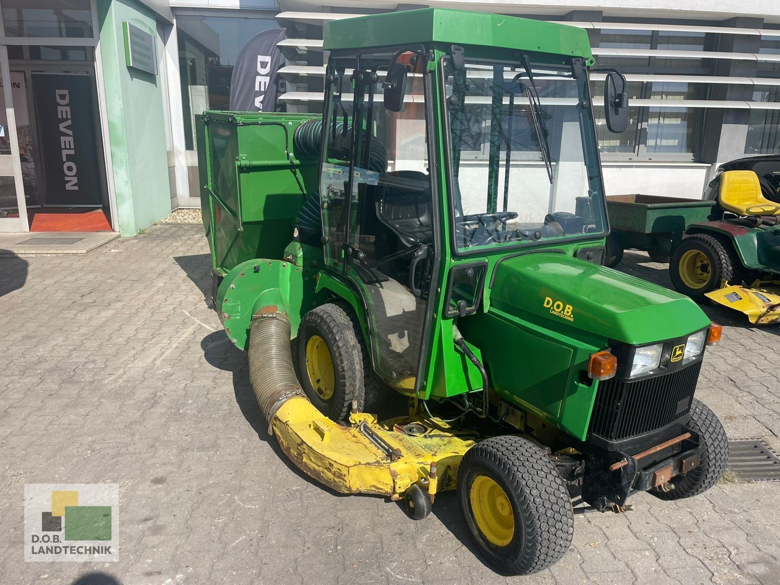 Rasentraktor типа John Deere 455, Gebrauchtmaschine в Regensburg (Фотография 3)