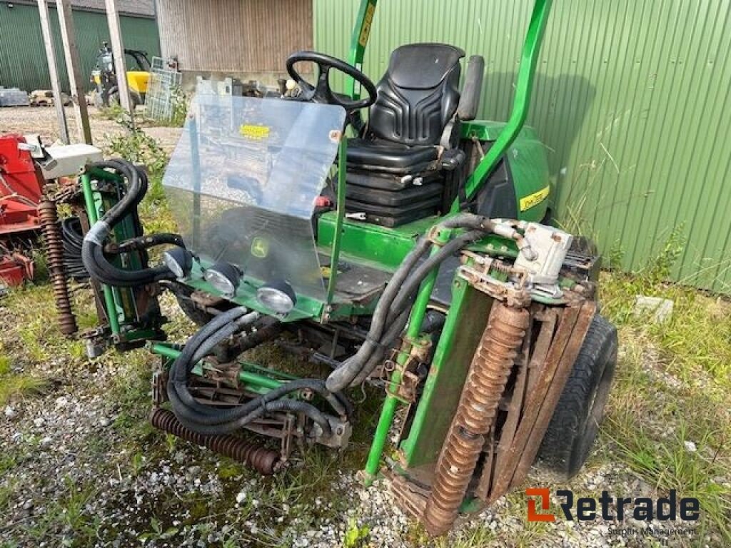 Rasentraktor typu John Deere 8700, Gebrauchtmaschine v Rødovre (Obrázok 3)