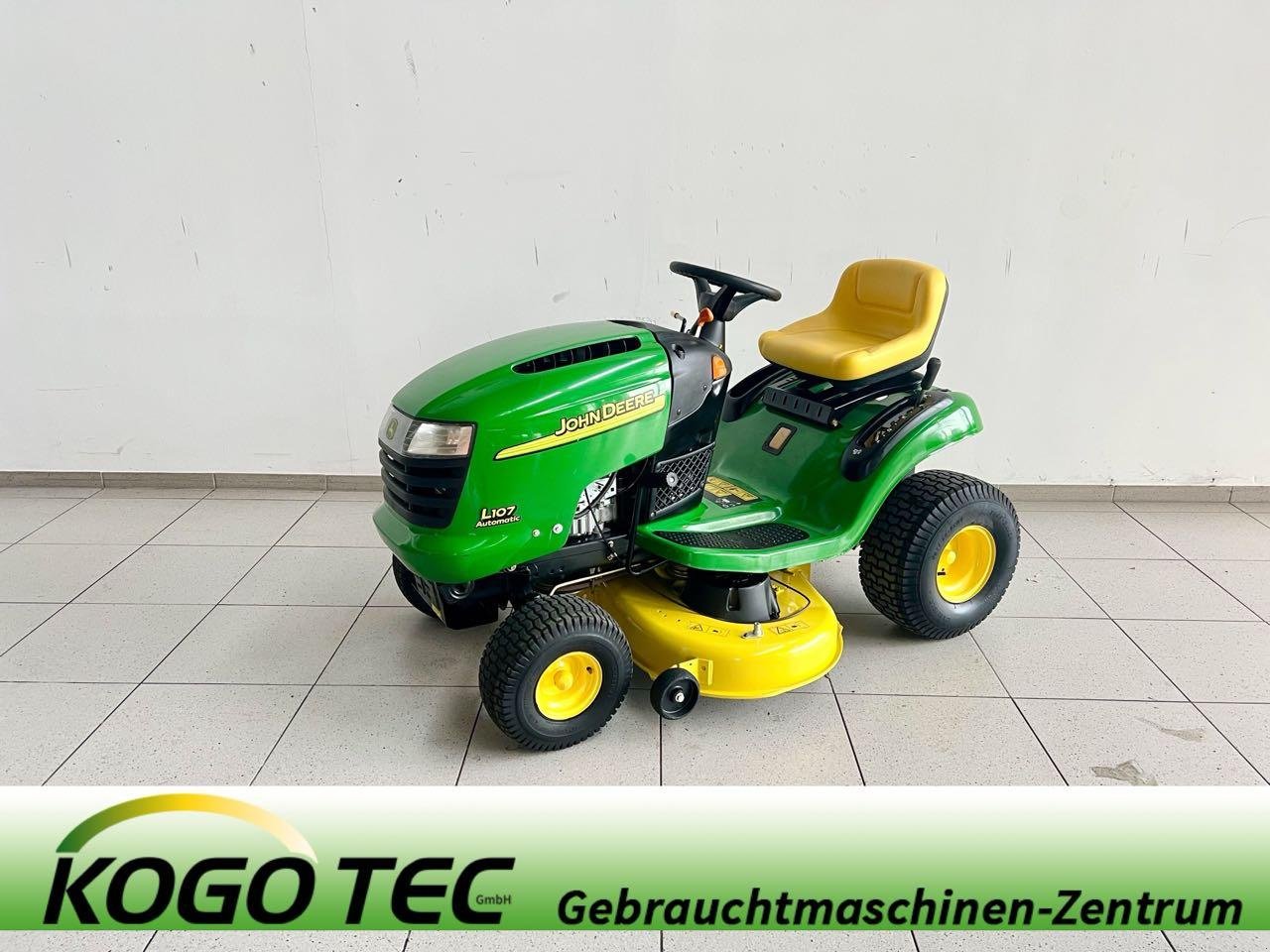 Rasentraktor типа John Deere L107, Gebrauchtmaschine в Neubeckum (Фотография 1)