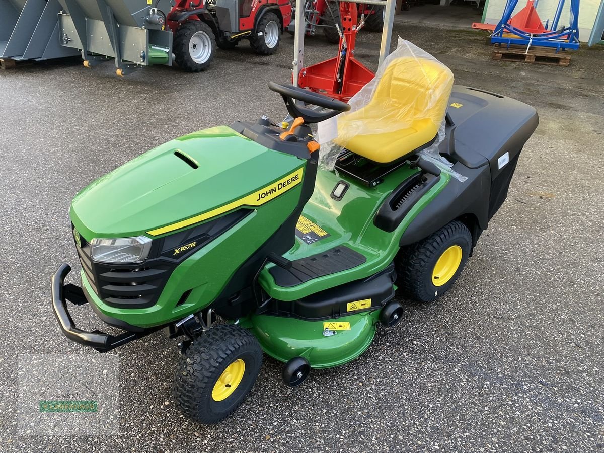 Rasentraktor des Typs John Deere X 167 R, Neumaschine in Wartberg (Bild 2)