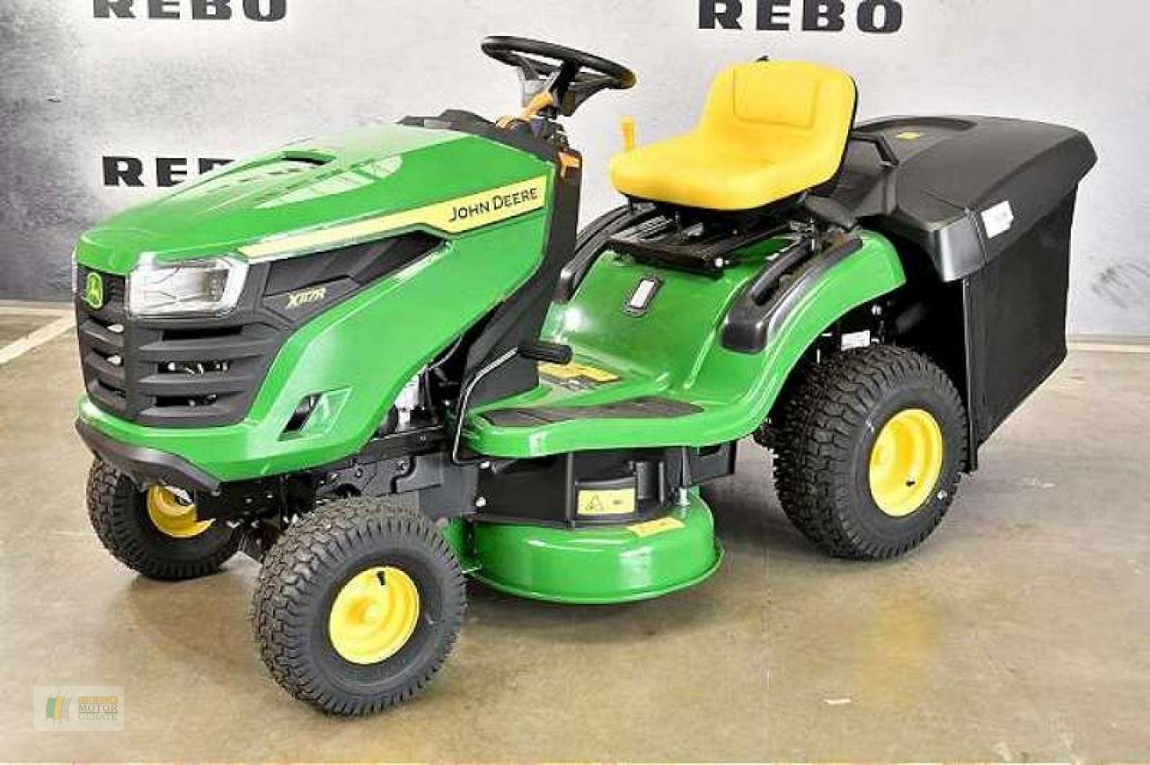 Rasentraktor от тип John Deere X117R RASENTRAK, Neumaschine в Bremervörde (Снимка 2)