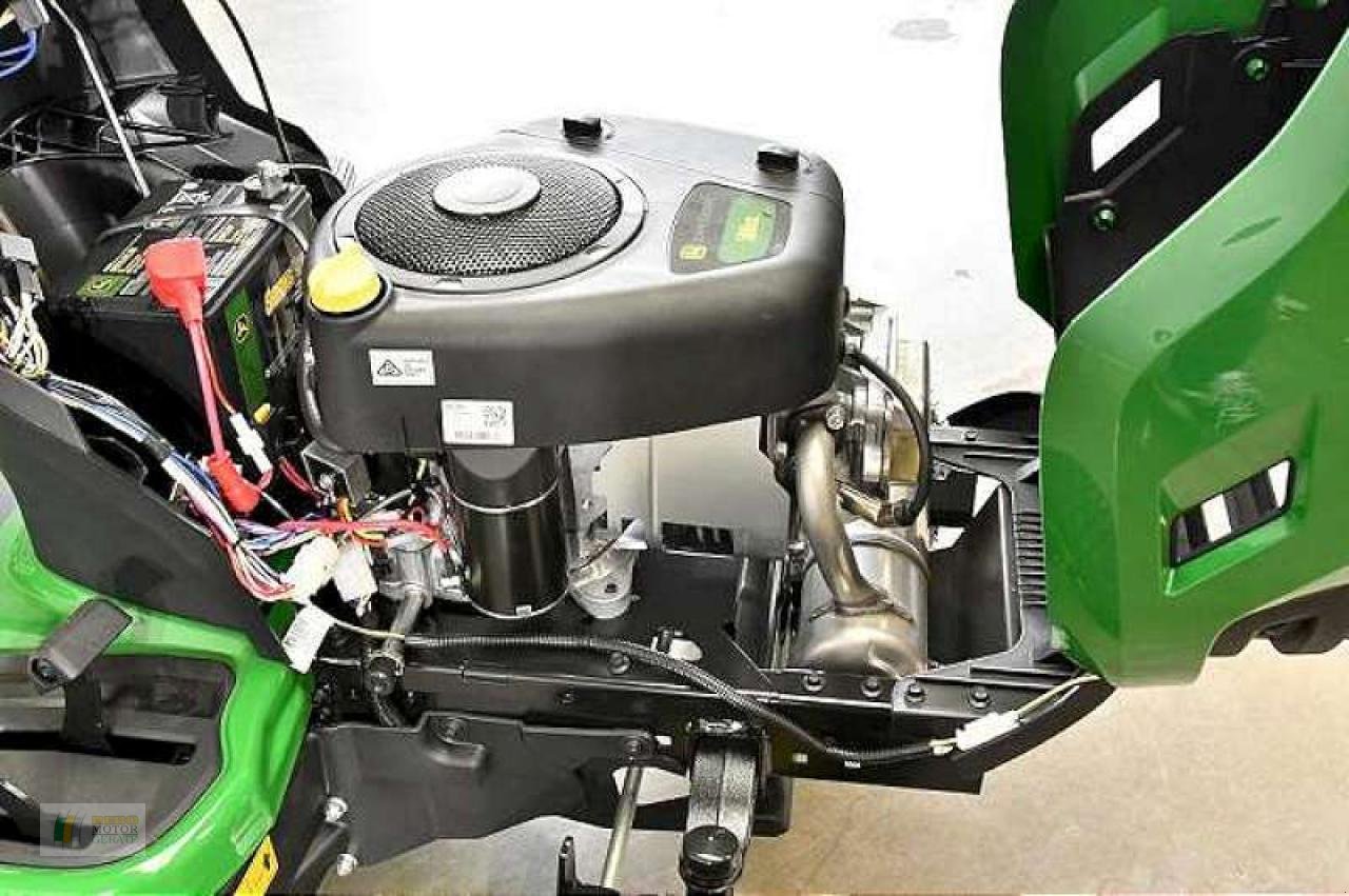 Rasentraktor от тип John Deere X117R RASENTRAK, Neumaschine в Bremervörde (Снимка 9)