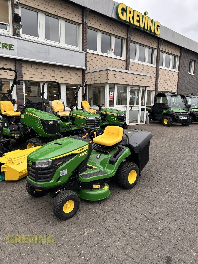 Rasentraktor Türe ait John Deere X117R, Neumaschine içinde Wesseling-Berzdorf (resim 1)