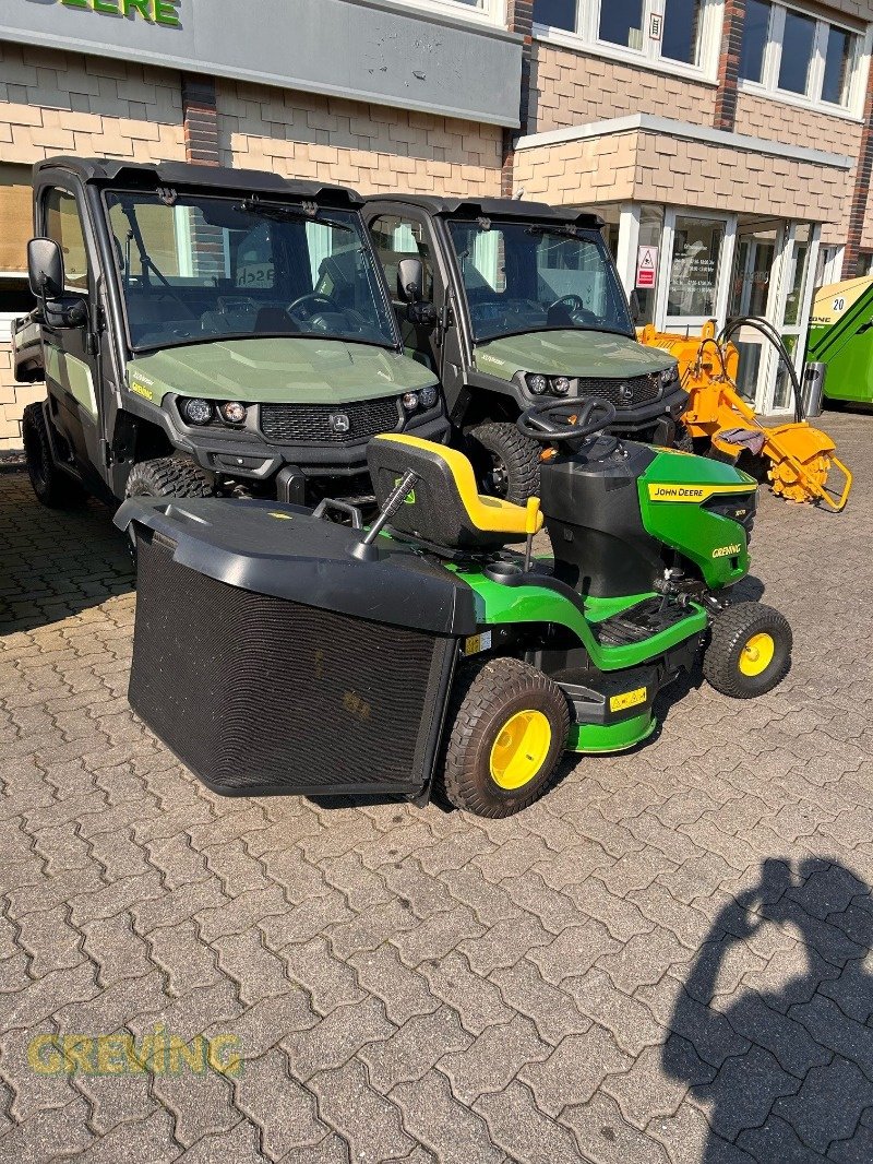 Rasentraktor des Typs John Deere X117R, Gebrauchtmaschine in Wesseling-Berzdorf (Bild 4)