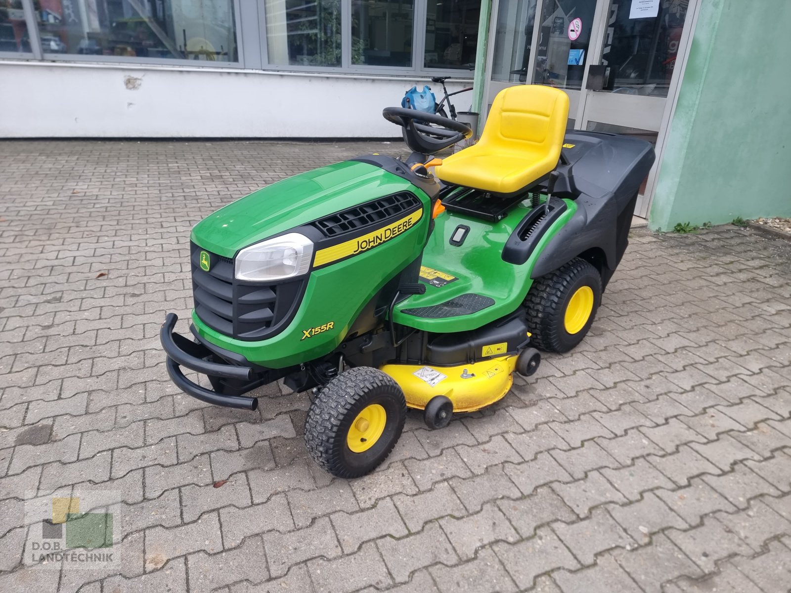 Rasentraktor typu John Deere X155R, Gebrauchtmaschine w Regensburg (Zdjęcie 1)