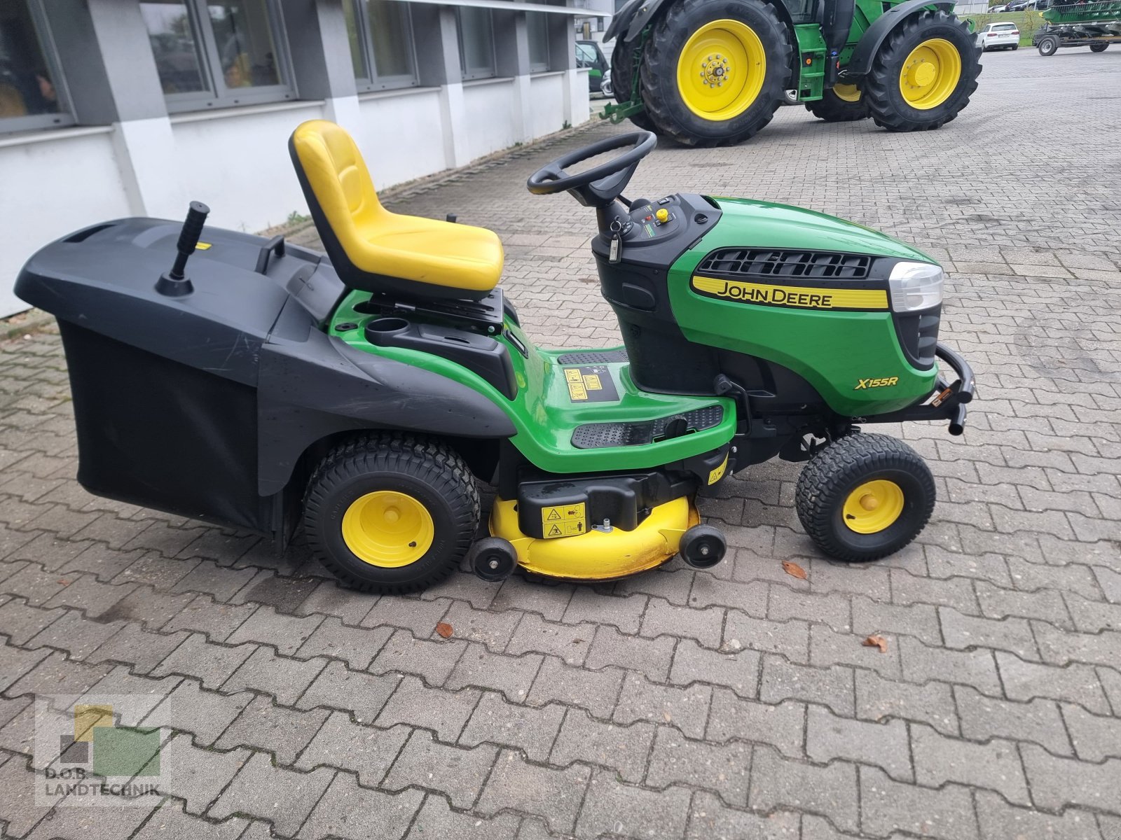 Rasentraktor typu John Deere X155R, Gebrauchtmaschine w Regensburg (Zdjęcie 2)