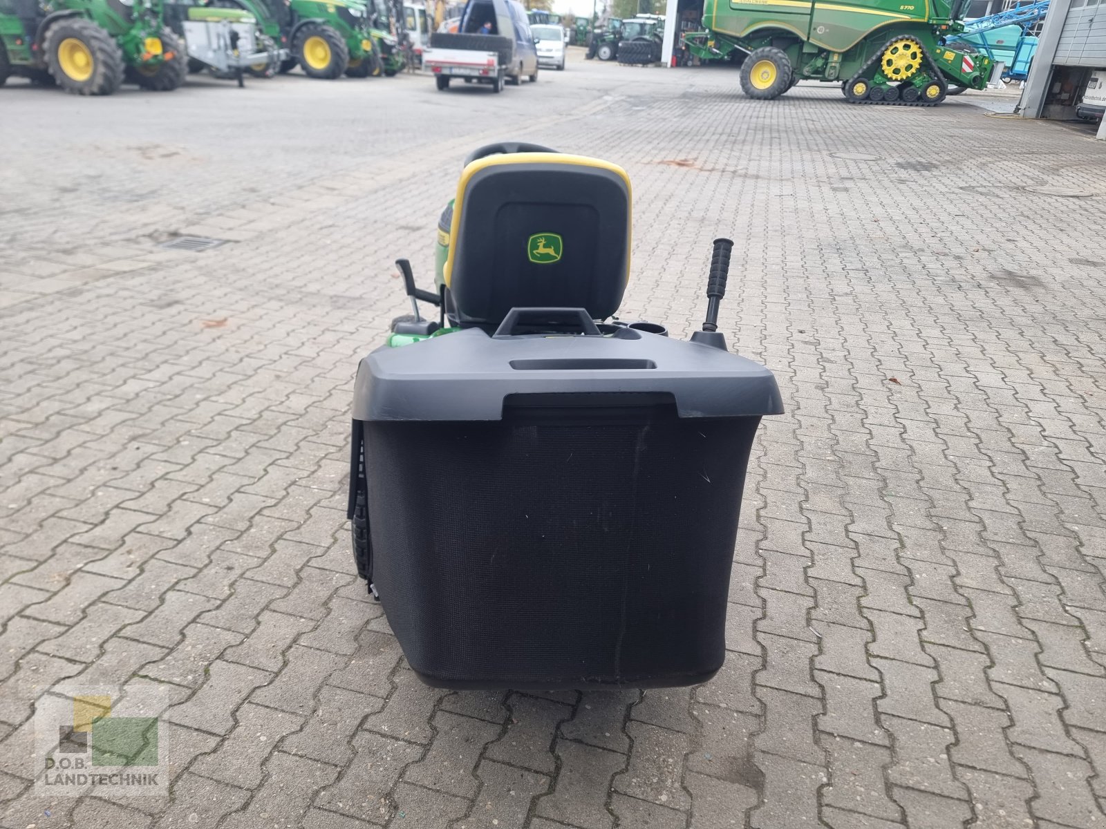 Rasentraktor typu John Deere X155R, Gebrauchtmaschine w Regensburg (Zdjęcie 5)