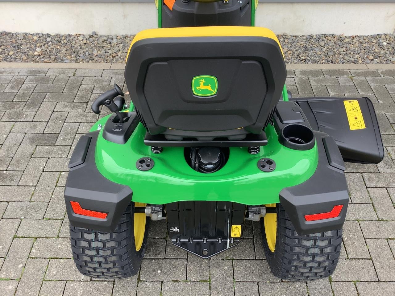 Rasentraktor a típus John Deere X167, Neumaschine ekkor: Neubeckum (Kép 7)