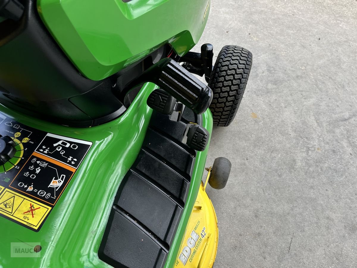 Rasentraktor του τύπου John Deere X300, 220h, frischer Service und Durchsicht, Gebrauchtmaschine σε Burgkirchen (Φωτογραφία 7)