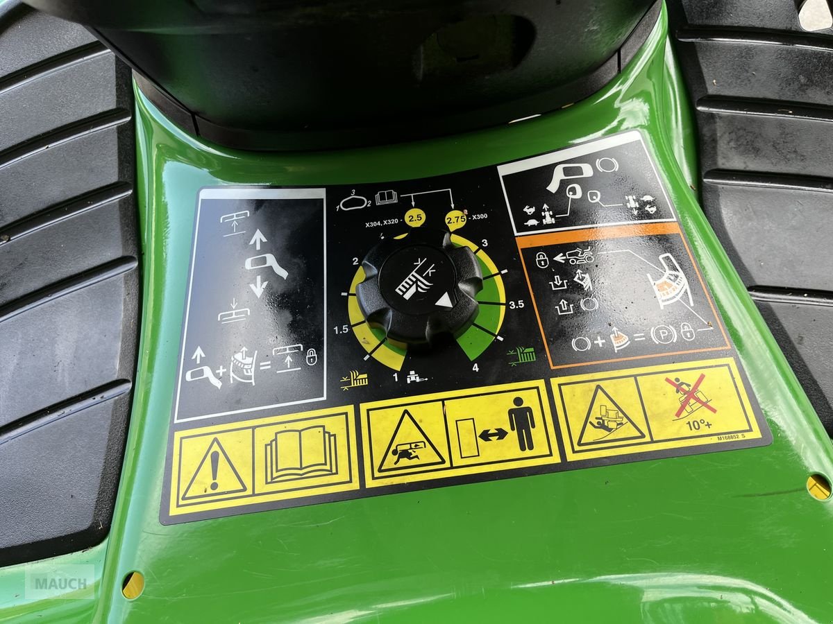 Rasentraktor tipa John Deere X300, 220h, frischer Service und Durchsicht, Gebrauchtmaschine u Burgkirchen (Slika 9)