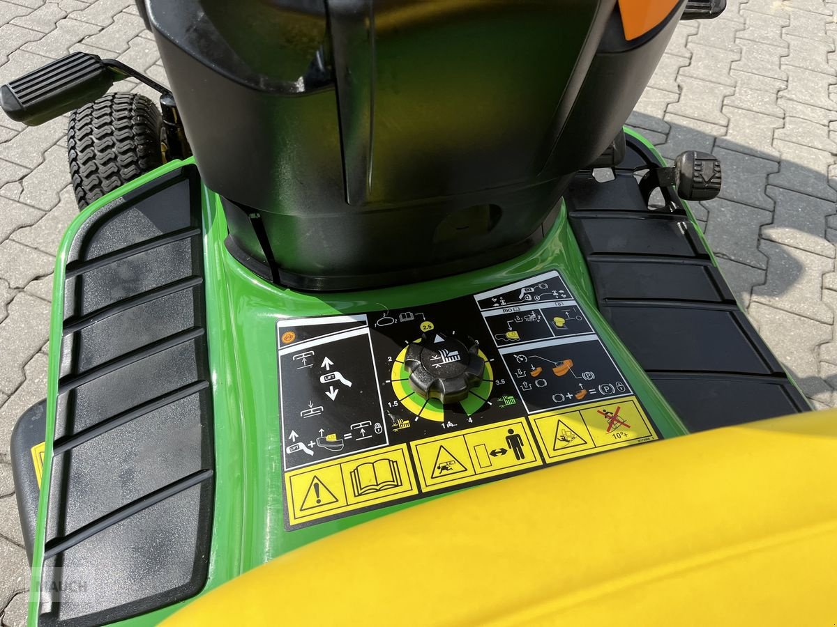 Rasentraktor des Typs John Deere X350R, nur 27h, Neuwertig, frischer Service, Gebrauchtmaschine in Burgkirchen (Bild 13)