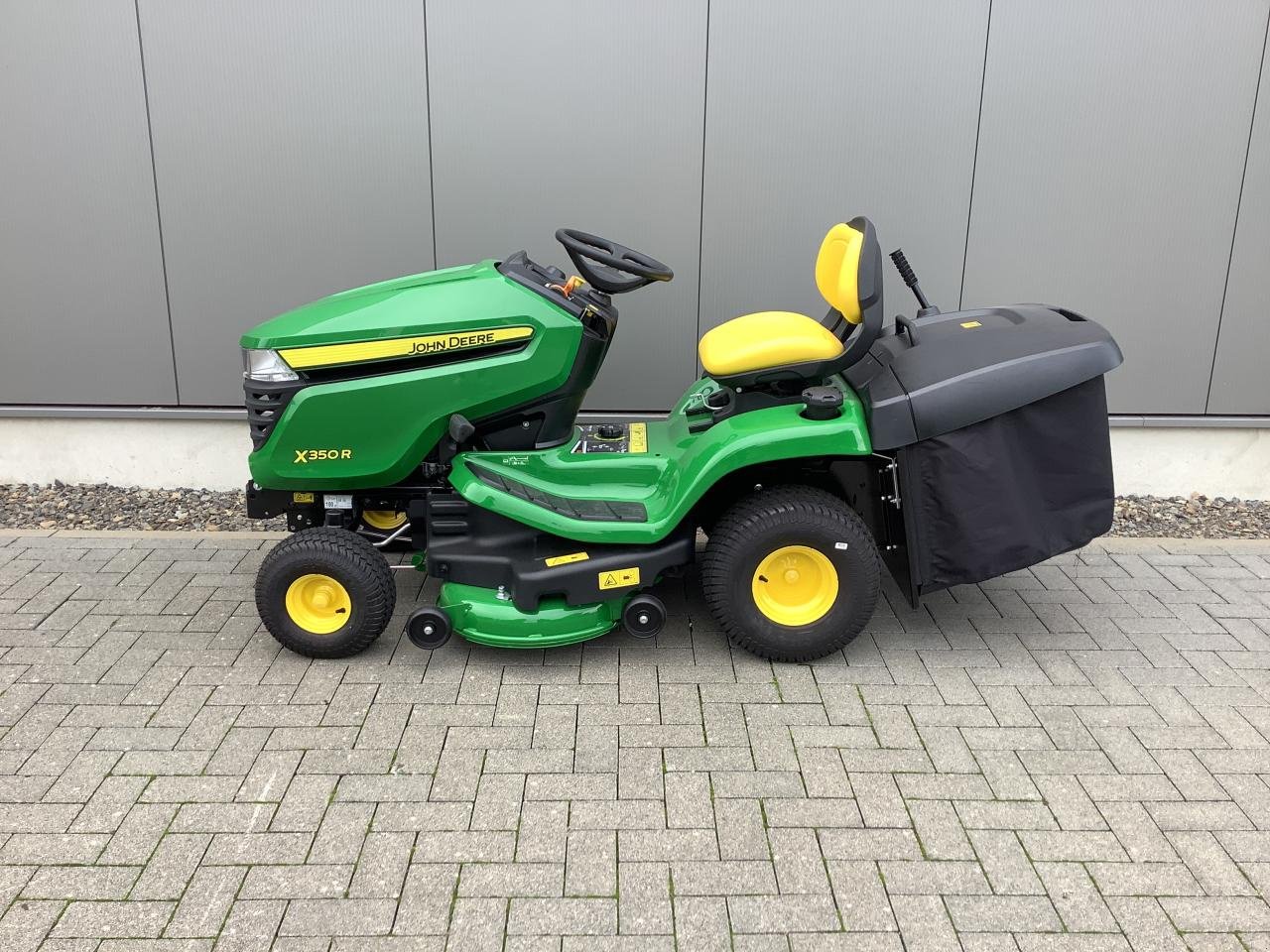 Rasentraktor van het type John Deere X350R, Neumaschine in Greven (Foto 3)