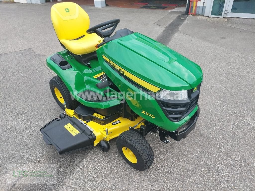 Rasentraktor του τύπου John Deere X370, Vorführmaschine σε Herzogenburg (Φωτογραφία 3)