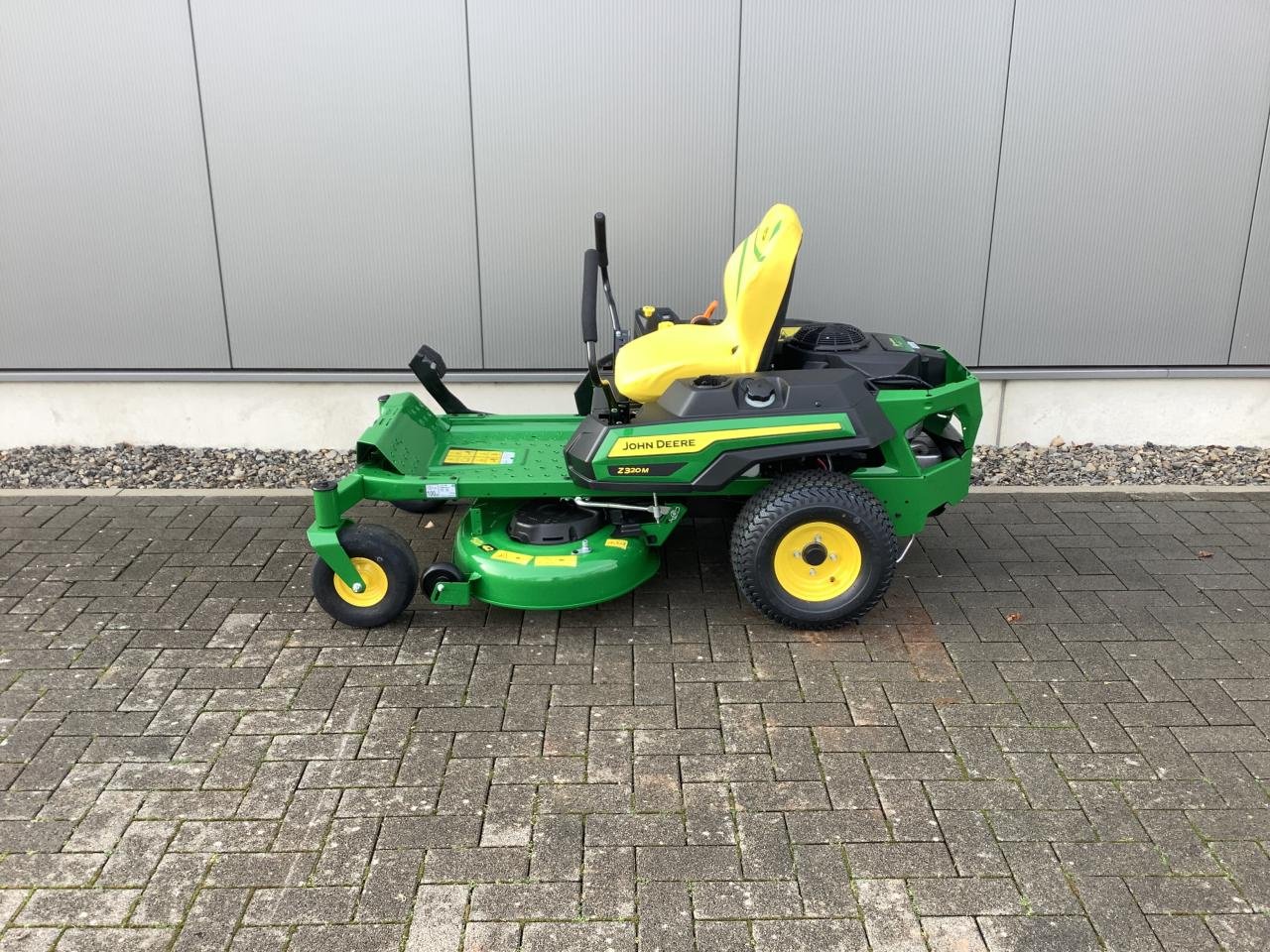 Rasentraktor typu John Deere Z320M, Neumaschine w Greven (Zdjęcie 3)