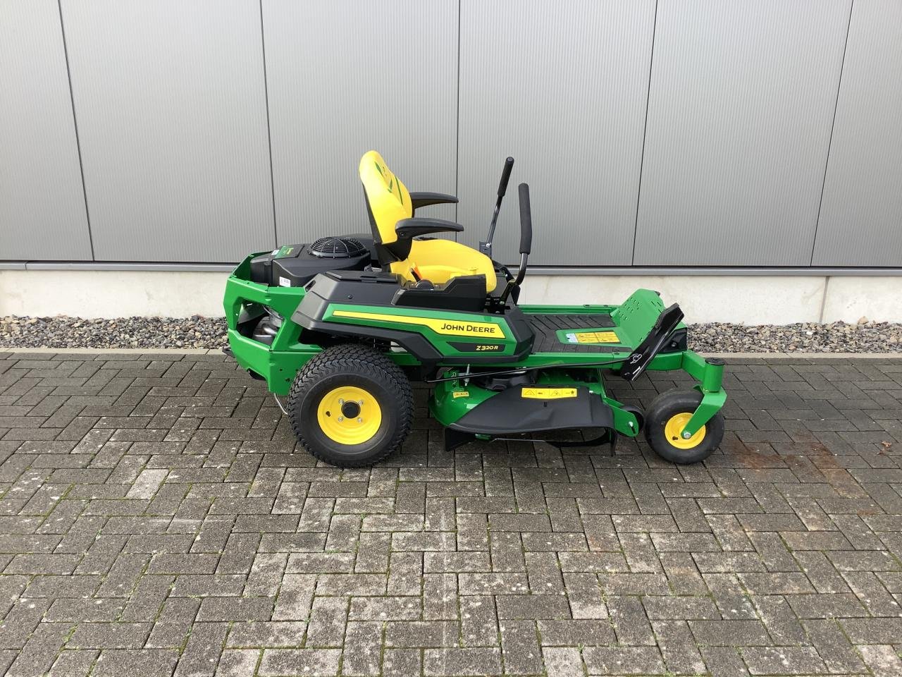 Rasentraktor typu John Deere Z320R, Neumaschine w Neubeckum (Zdjęcie 4)