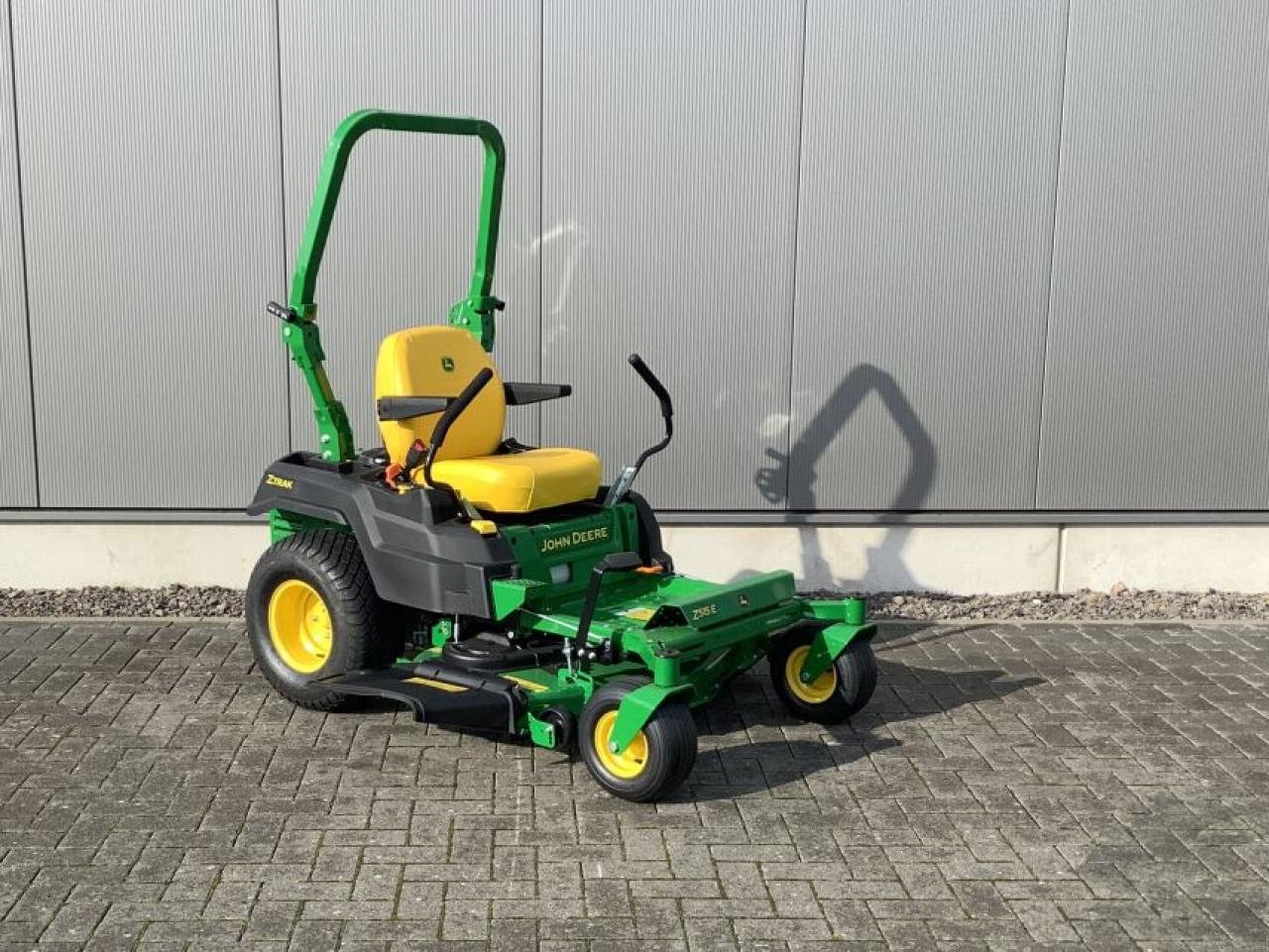 Rasentraktor Türe ait John Deere Z515E, Neumaschine içinde Dorsten-Wulfen (resim 2)